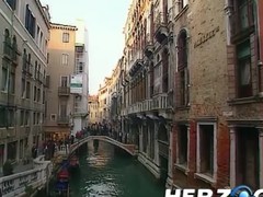 Heidi goes into Venice for a gingerbread threesome